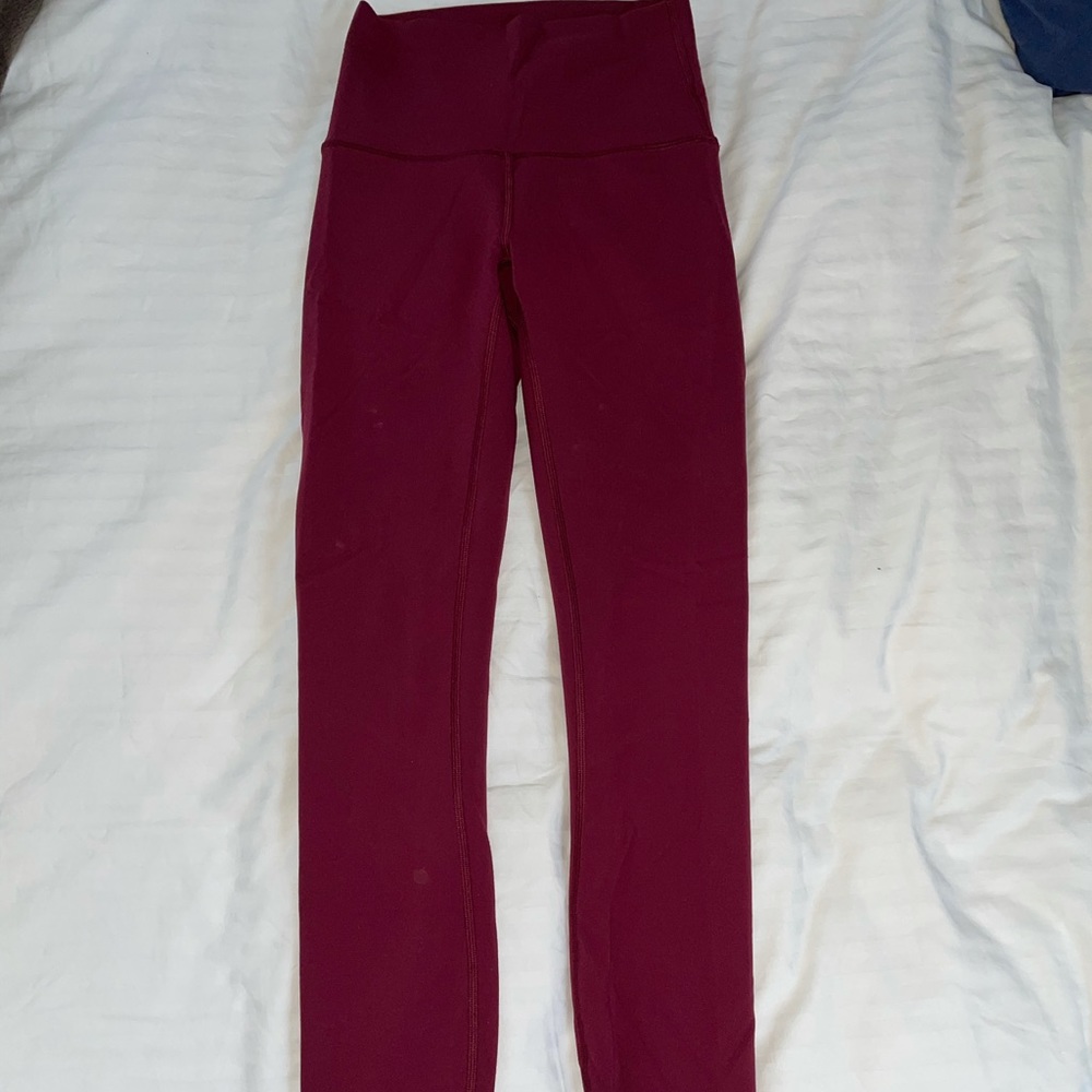 ❌SOLD❌Lululemon Wunder Under High Rise Legging 28" - Picture 2 of 7